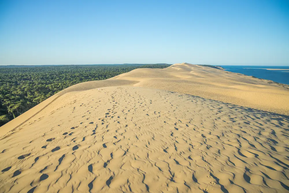 La Dune du Pilat vue du ciel près du camping de la Côte d'Argent