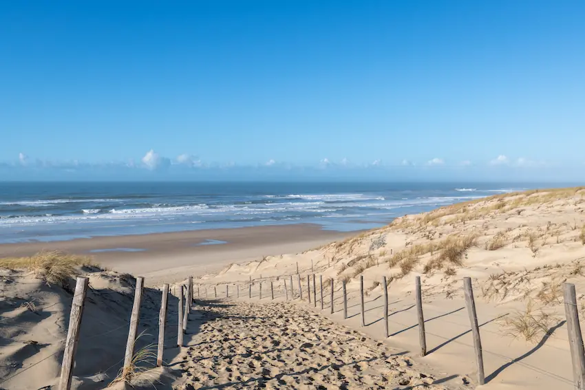 Lacanau beach near camping Côte d'Argent 